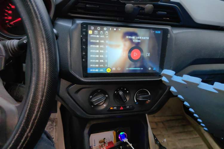 Used Wuling Hongguang 2021 1.5L Revised S Base Version Hydraulic Power Steering LAR Audio And AC Panel