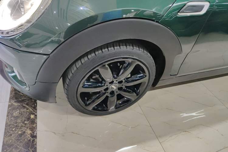 Used MINI Clubman 2016 Revised Version 1.5T COOPER Connoisseur Edition