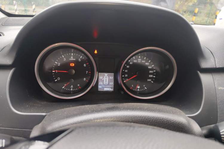 Used Haval H6 2015 Revised Version Sport Edition 1.5T Manual Transmission Two-Wheel Drive Elite Grade