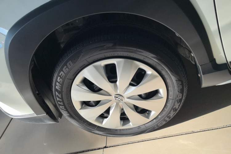 Used Toyota YARiS L Zhi Xuan 2022 X-Trail 1.5L CVT Leading PLUS Edition