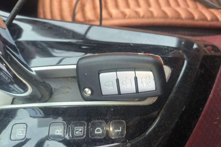 Used Nissan Lannia 2020 1.6L CVT Cool Edition
