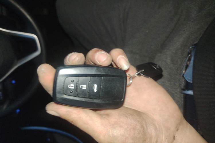 Used Toyota Corolla 2021 Dual-Motor 1.8L E-CVT Elite Edition Vehicle Key