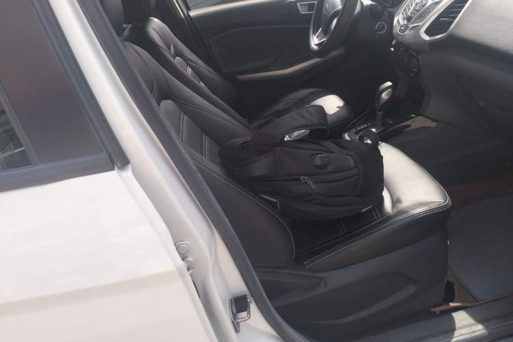 Used Ford EcoSport 2013 1.5L Automatic Fashion Model Right Front Seat