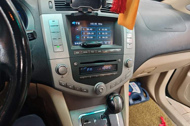 Used BYD S6 2011 2.4L Automatic Luxury Edition
