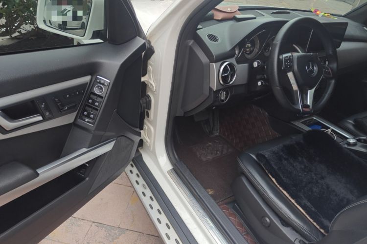 Used Mercedes-Benz GLK-Class 2015 GLK 260 4MATIC Fashion Edition Ultimate Version