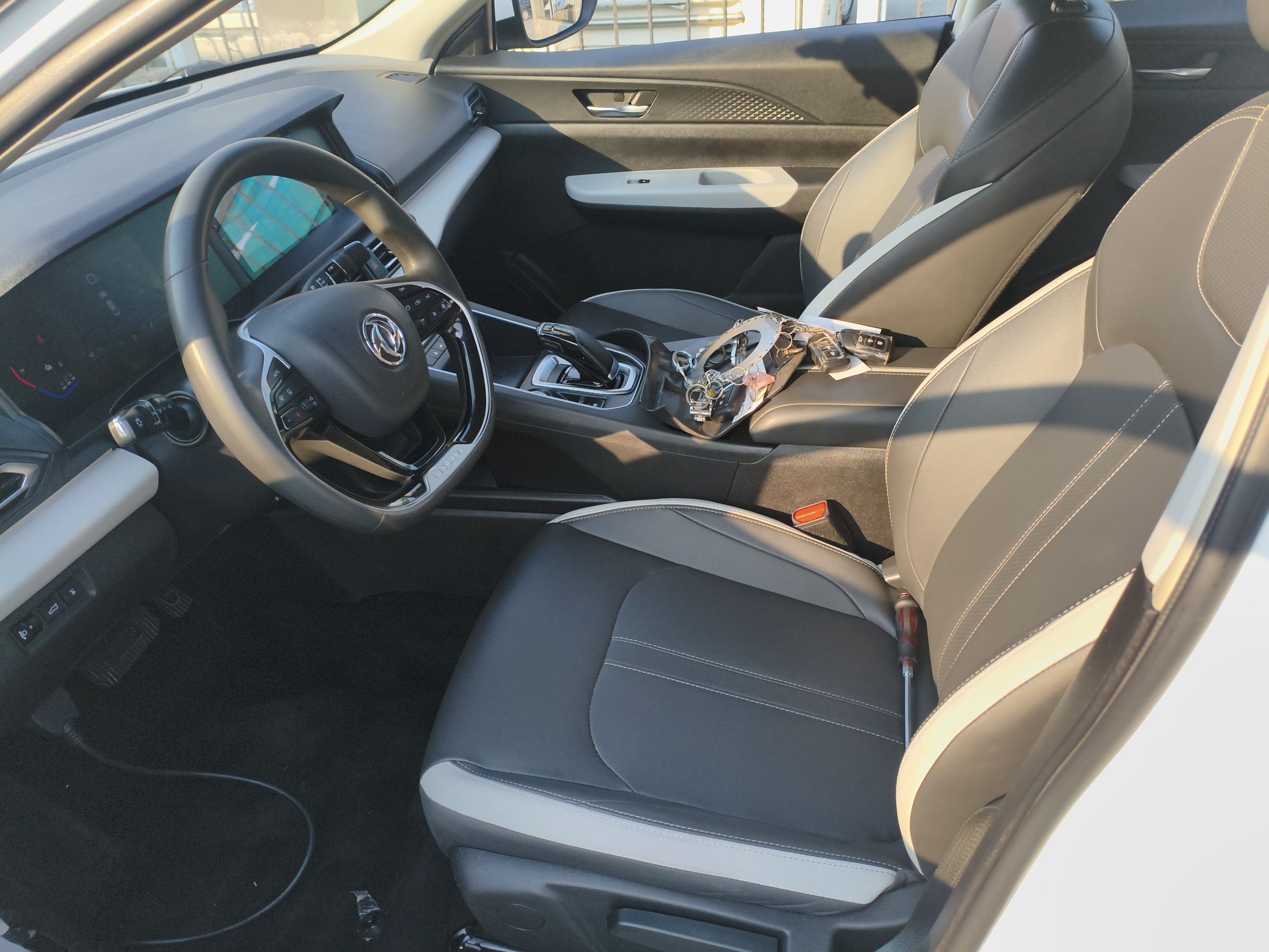 Переднее сиденье в автомобиле