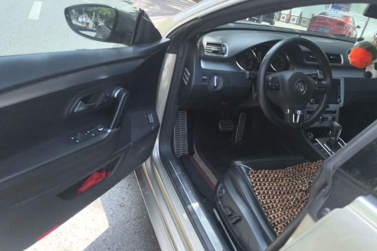 Used Volkswagen FAW-Volkswagen CC 2016 1.8TSI Prestige Model
