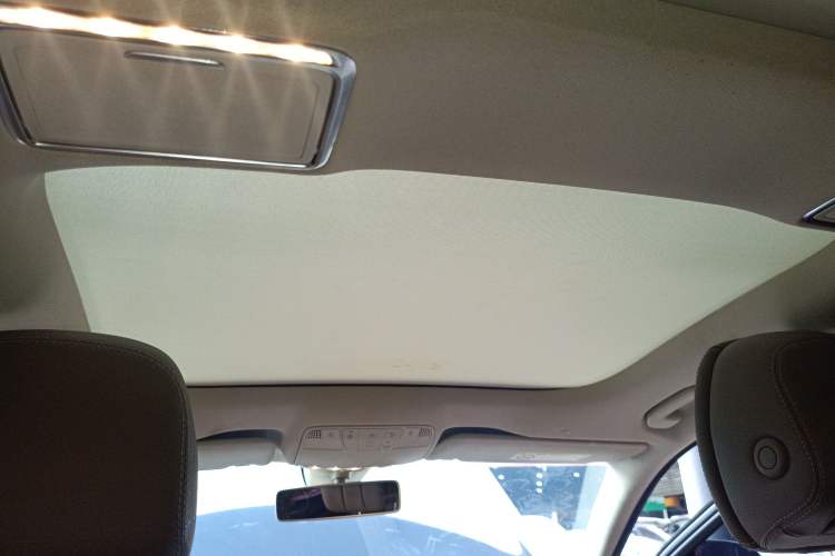 Used Mercedes-Benz E-Class 2019 E 300 L Luxury Model
