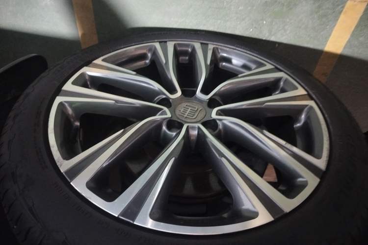 Used BYD Tang 2018 2.0T Automatic Smart Connect Prestige 7-Seater China V Standard