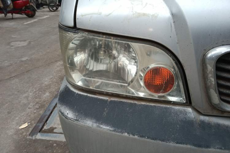 Used Dongfeng Xiaokang K07II 2013 1.0L Base Version Right Front Headlight