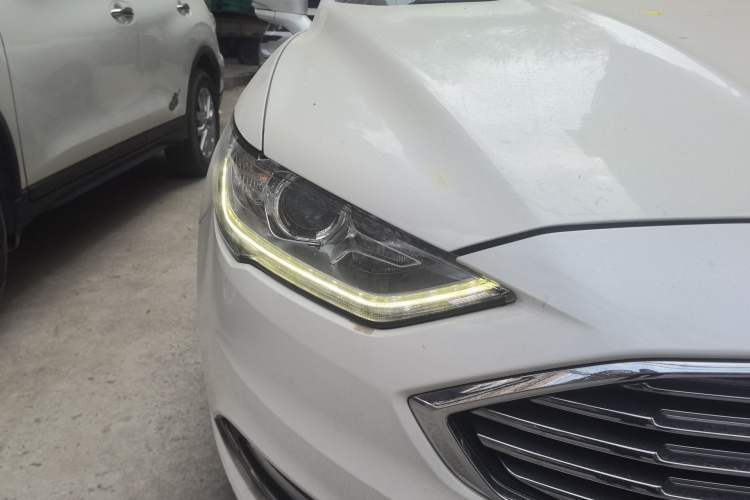 Used Ford Mondeo 2017 EcoBoost 200 Stylish Model
