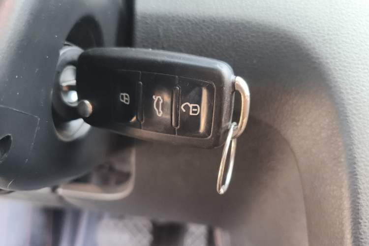 Used Volkswagen Bora 2013 1.6L Automatic Comfort Model