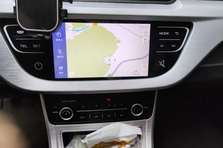 Used Geely Auto Vision 2019 Upgraded Model 1.5L Manual Luxury Version China VI Standard