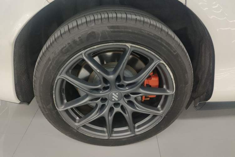 Used IM LS6 2023 Max Standard Edition