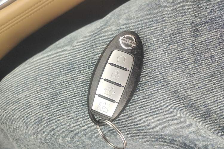 Used Nissan Sylphy 2021 1.6L TOP CVT Luxury Edition Vehicle Key