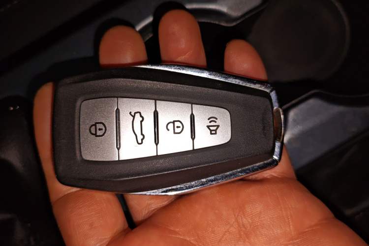 Used Geely Auto Emgrand 2021 UP 1.5L Manual Luxury Model