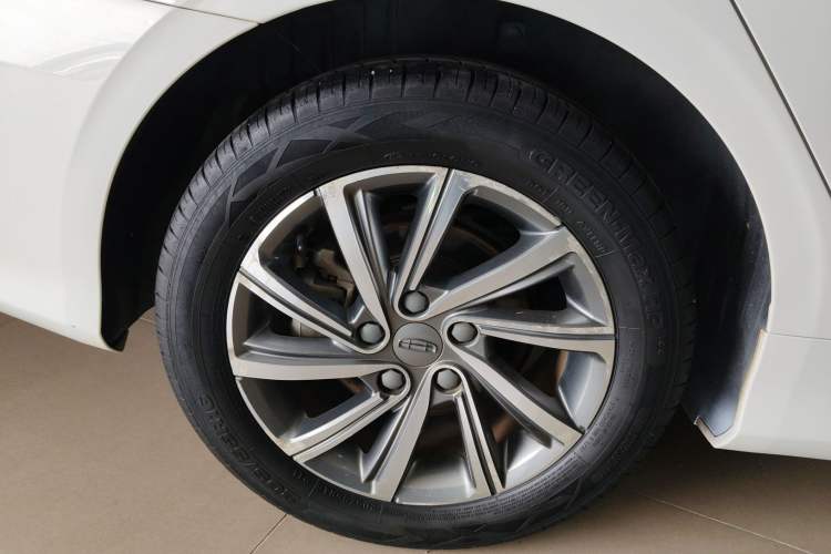Used Geely Auto Binray 2019 200T DCT Binchi Edition Right Rear Wheel Hub