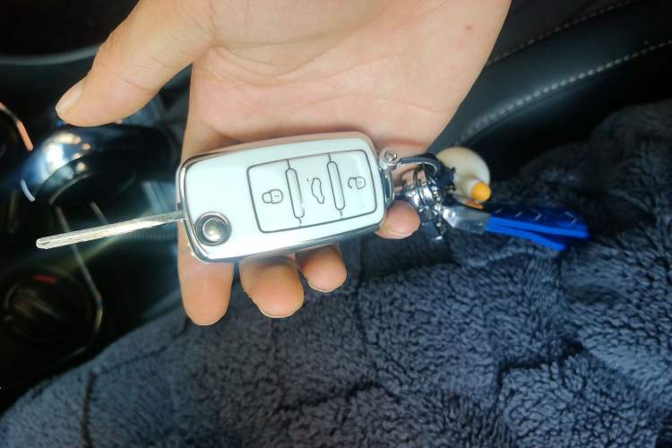 Used Volkswagen Lavida 2017 1.6L Automatic Comfort Edition
