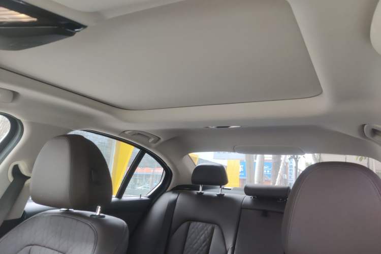 Used BMW 3 Series 2024 325i M Sport Package