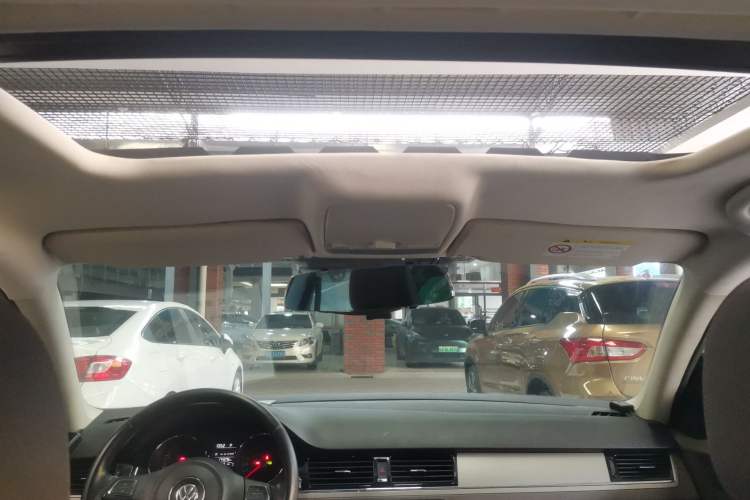 Used Volkswagen Bora 2015 Value Edition 1.6L Automatic Comfort Version