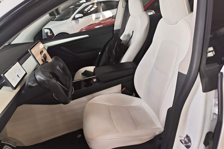 Used Tesla Model Y 2022 Performance High-Performance All-Wheel-Drive Version