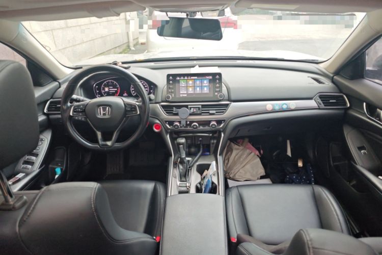 Used Honda Accord 2018 260TURBO Prestige Edition China VI Center Console