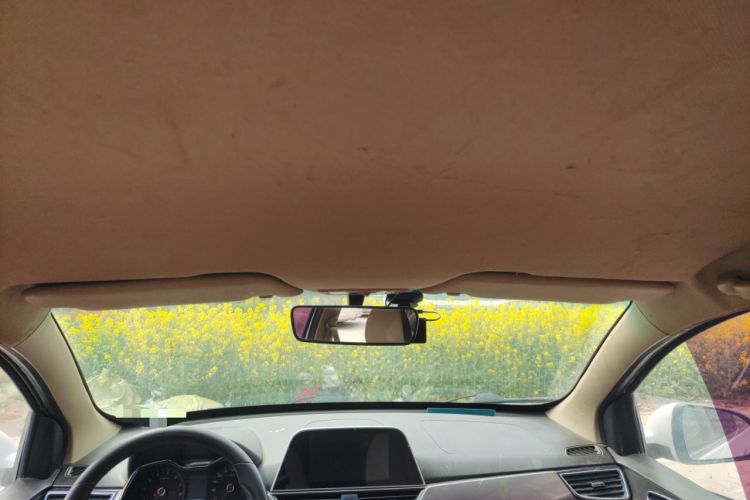 Used Baojun 310W 2017 1.5L Manual Fashion Model China V