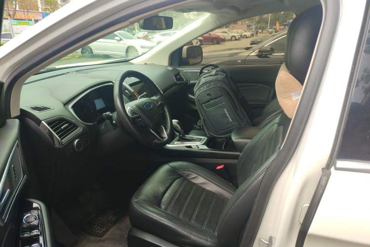 Used Ford Edge 2018 EcoBoost 245 Two-Wheel-Drive Titanium 7-Seater China V Standard Driver Seat