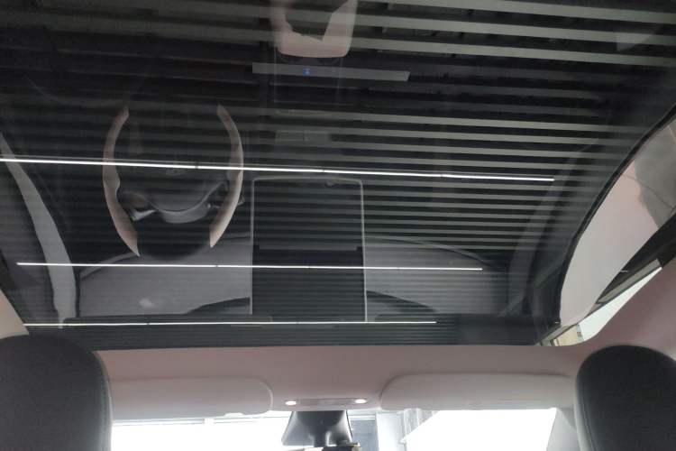 Used Tesla Model Y 2023 Rear-Wheel-Drive Version