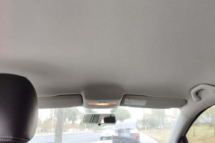 Used Volkswagen Polo 2016 1.4L Manual Fashion Model
