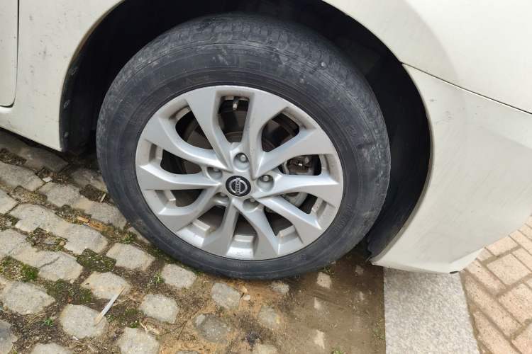 Used Nissan Sylphy 2021 Classic 1.6XL CVT Luxury Edition Right Front Wheel Hub