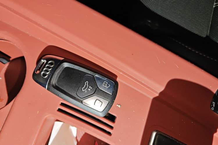 Used Audi A4L 2022 40 TFSI Fashion Dynamic Model Interior 1