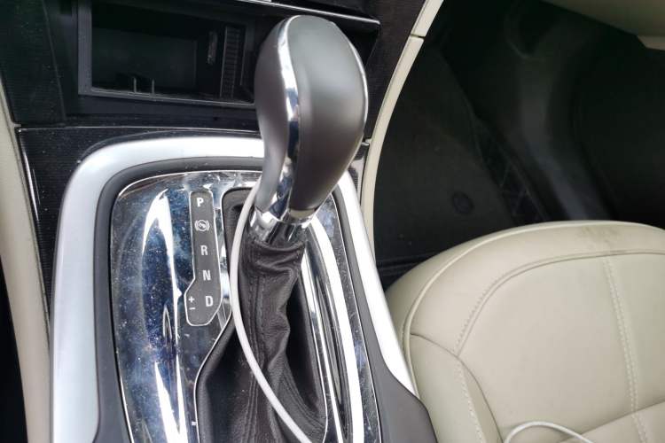 Used Buick Regal 2015 2.0L Elite Fashion Edition
