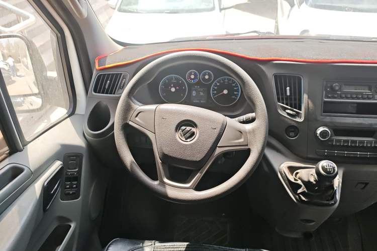 Used Foton Toano 2019 2.5T Multi-Function Long-Wheelbase Mid-Height 5-7 Seater 4J25TC3