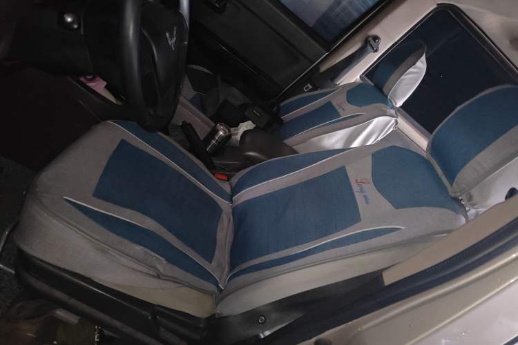 Used Wuling Rongguang V 2018 1.5L Standard Version Left Front Seat