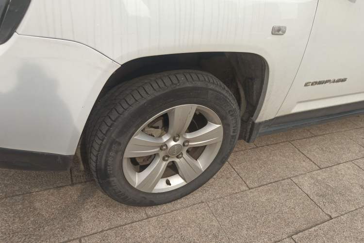 Used Jeep Compass (Import) 2014 Revised Version 2.4L Four-Wheel Drive Comfort Edition