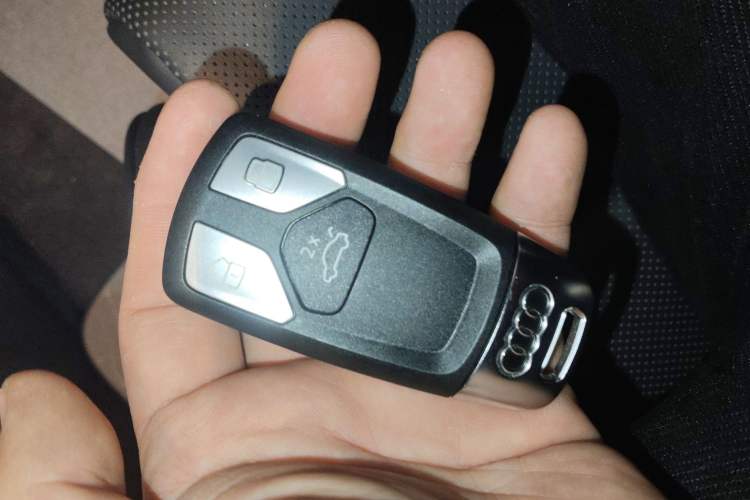 Used Audi A4L 2024 40 TFSI Fashion Dynamic Model