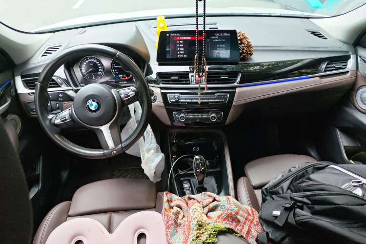 Used BMW X2 2021 sDrive25i M Sport Package Center Console