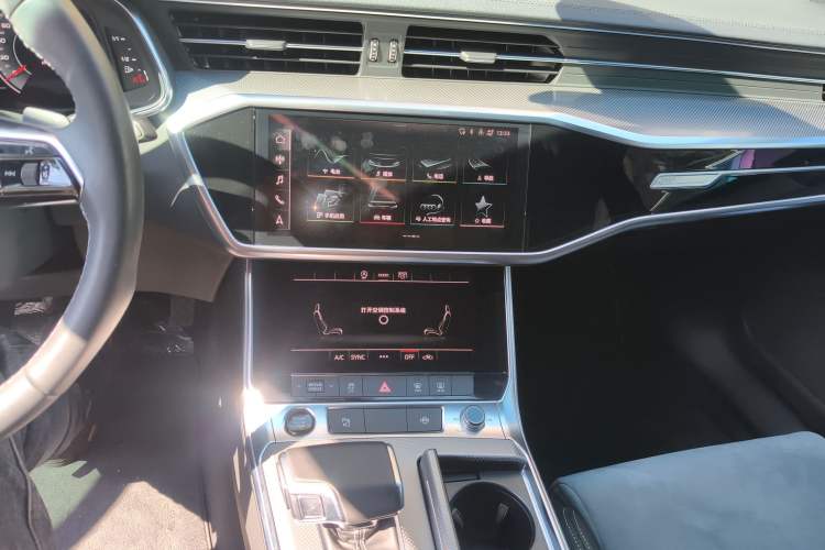 Used Audi A6L 2022 45 TFSI Prestige Dynamic Edition
