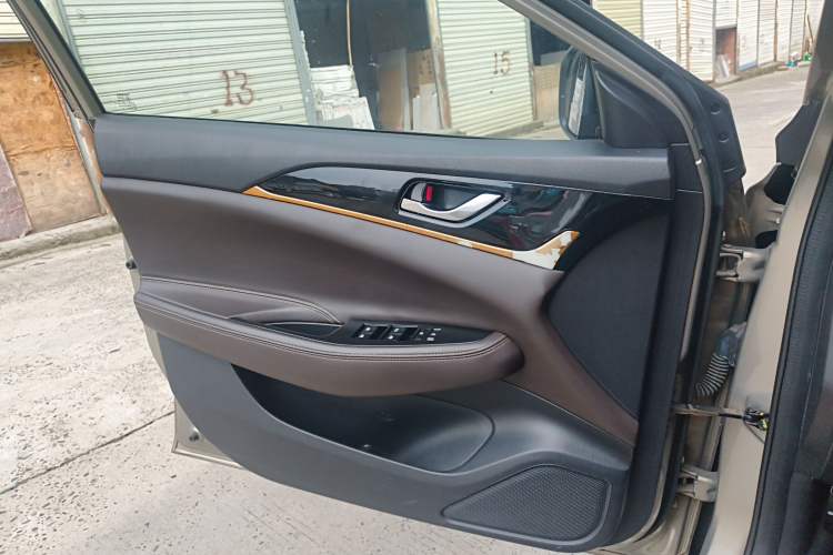 Used Changan Eado DT 2018 1.6L Automatic Smart Enjoyment Model
