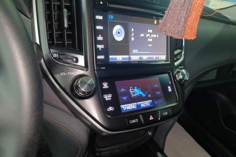 Used Toyota Crown 2015 2.5L Smart Edition
