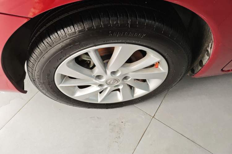 Used Nissan Tiida 2016 1.6L CVT Cool Dynamic Edition