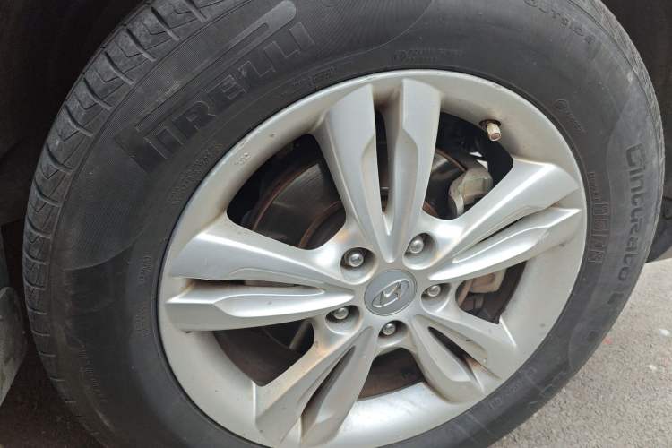 Used Hyundai ix35 2010 2.0L Automatic Two-Wheel Drive Elite Edition GLS