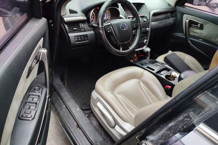 Used Bestune X80 2015 2.0L Automatic Comfort Anniversary Edition
