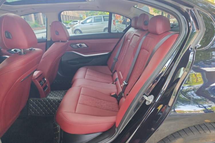 Used BMW i3 2023 eDrive 40 L Midnight Sports Package