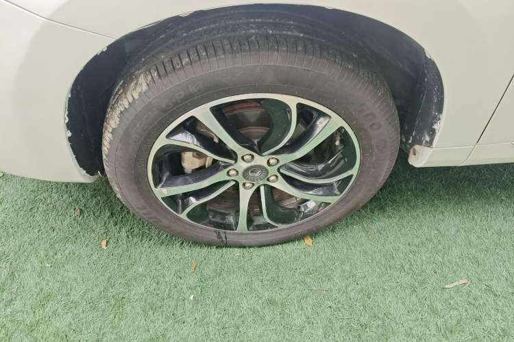 Used Haval H6 Coupe 2018 Red-Label 1.5T Automatic Two-Wheel Drive Ultra-Luxury Model Left Front Wheel Hub