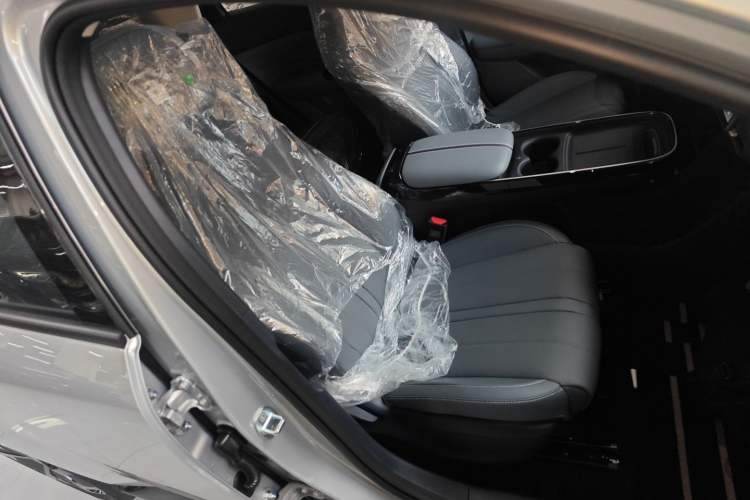 Used ARCFOX T1 2025 Model 425 PRO