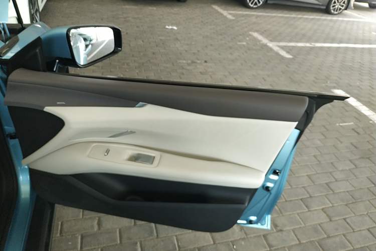 Used Deepal L07 2025 230 Ultra Qiankun Intelligent Driving ADS SE Range-Extended Version