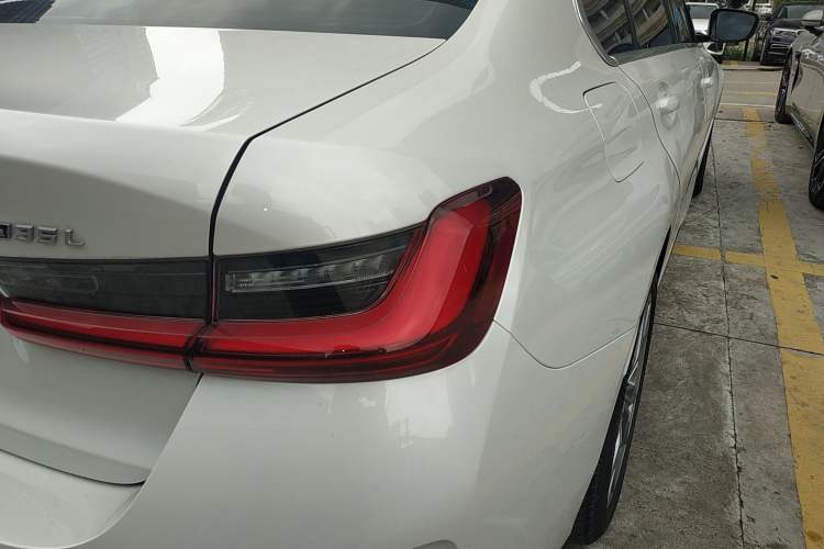 Used BMW i3 2024 eDrive 35 L Right Rear Taillight