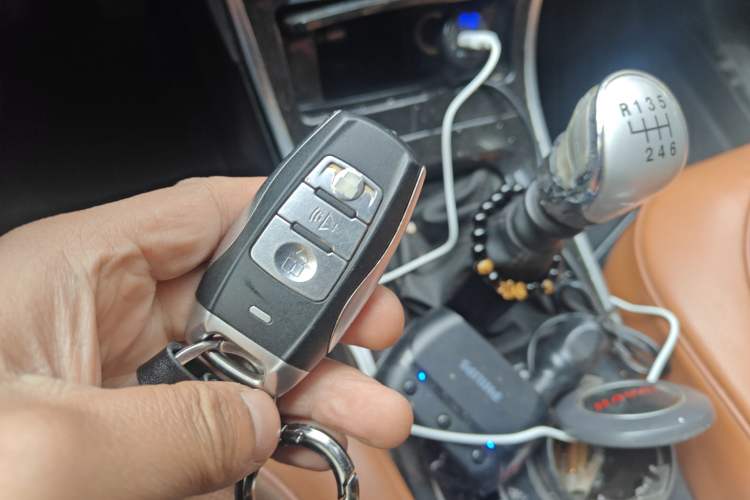 Used Haval H2 2016 Red-Label 1.5T Manual Two-Wheel Drive Luxury Model